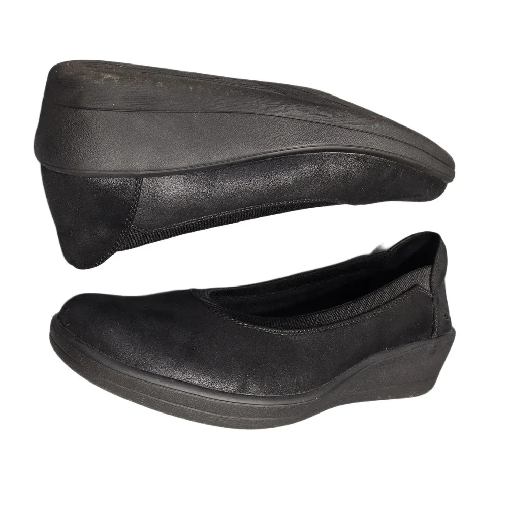 Skechers Newport Wedge Casual Shoes Womens US 8.5 Black Relaxed Fit Air-Cooled